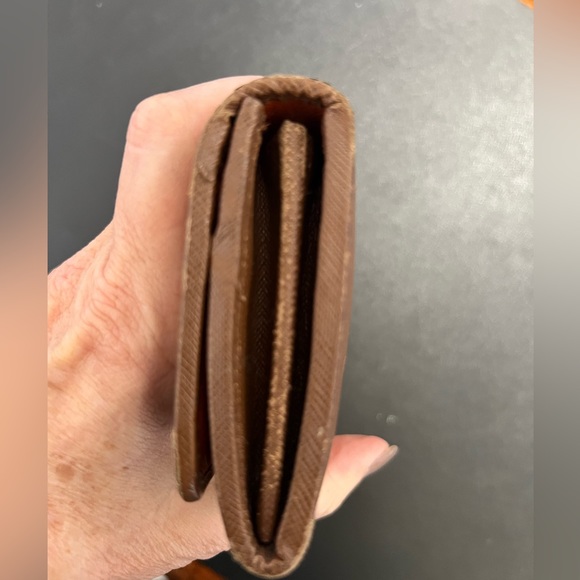 🧡🤎 Authentic Prada Wallet 🧡🤎 - Picture 5 of 11
